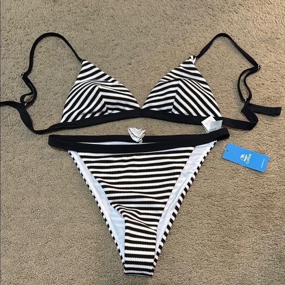 Cupshe Other - Black/White/Gold Striped Bikini Set Size M